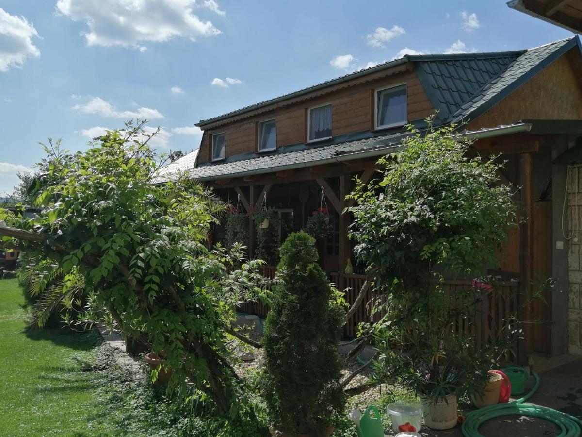 Vidiecky Dom Stara Basta Exterior photo