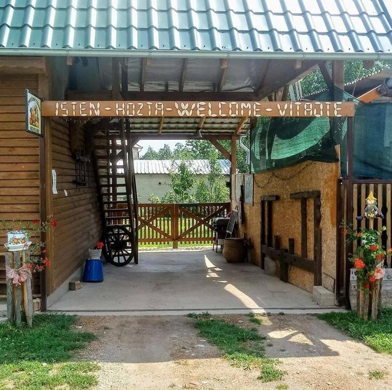 Vidiecky Dom Stara Basta Exterior photo